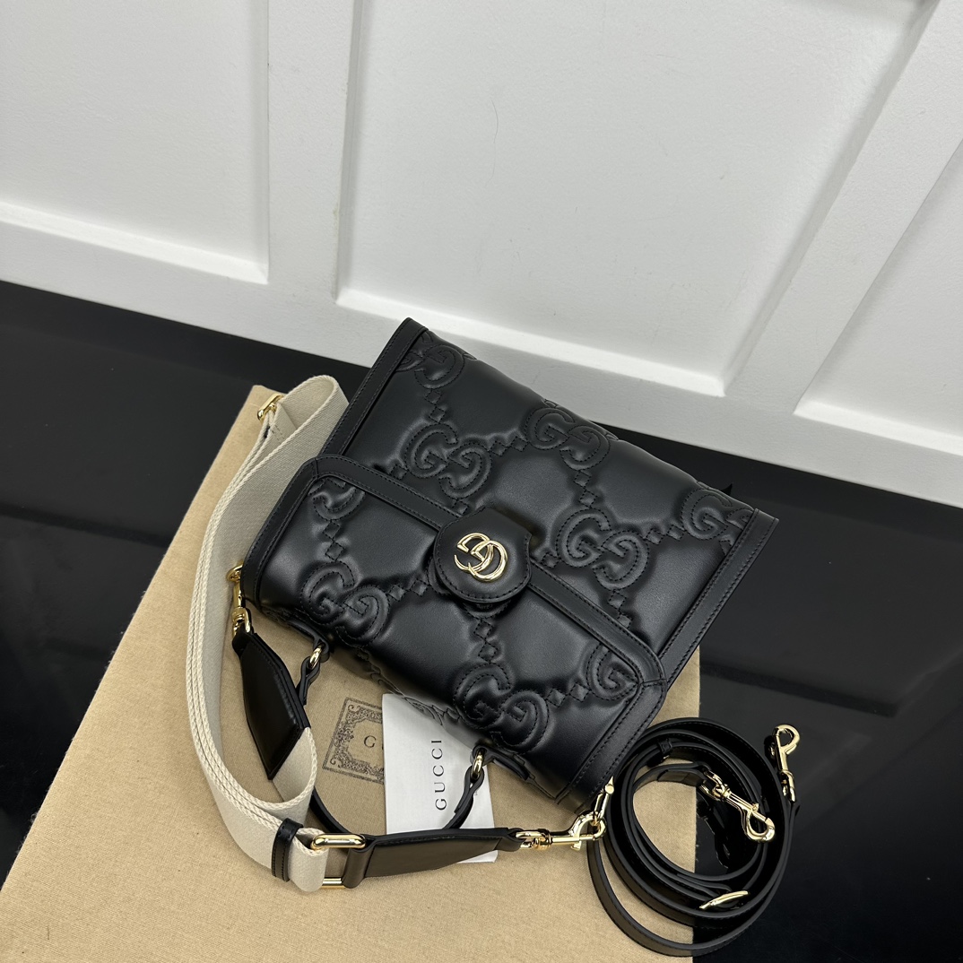 Gucci Satchel Bags